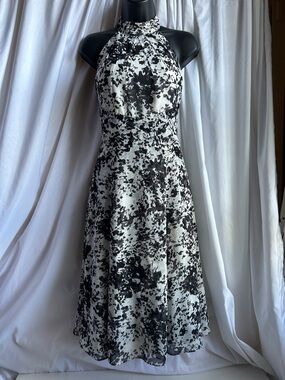 White House Black Market Chifon Halter Floral-Print Midi Dress